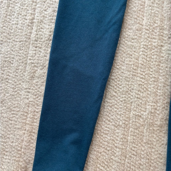 Nike Women Teal Logo Leggings - Picture 6 of 9